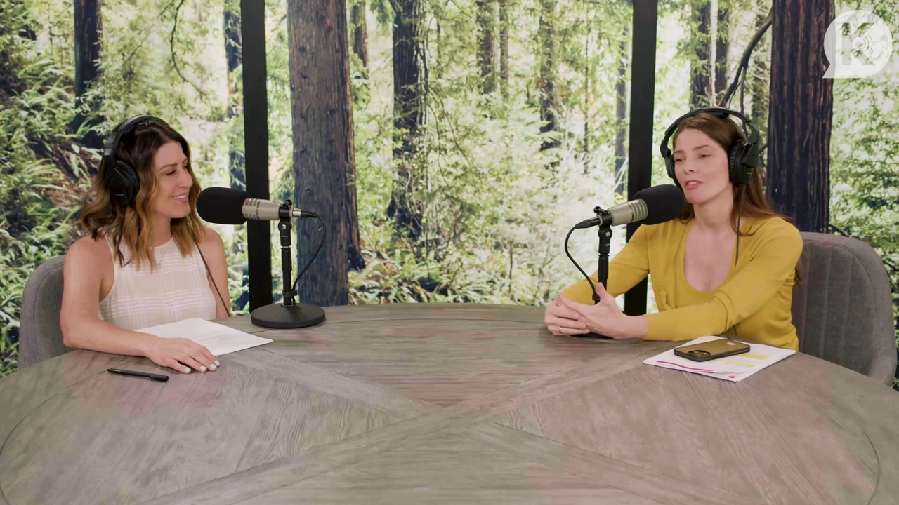 Ashley-Greene-dot-nl_TheTwilightEffect-Aflevering7NewMoonRewatchPart2of3-4016.jpg Ashley-Greene-dot-nl_TheTwilightEffect-Aflevering7NewMoonRewatchPart2of3-4016.jpg