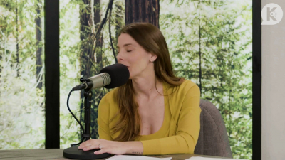 Ashley-Greene-dot-nl_TheTwilightEffect-Aflevering7NewMoonRewatchPart2of3-2381.jpg