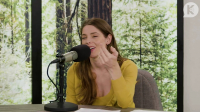 Ashley-Greene-dot-nl_TheTwilightEffect-Aflevering7NewMoonRewatchPart2of3-2447.jpg