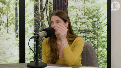 Ashley-Greene-dot-nl_TheTwilightEffect-Aflevering7NewMoonRewatchPart2of3-2523.jpg