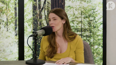 Ashley-Greene-dot-nl_TheTwilightEffect-Aflevering7NewMoonRewatchPart2of3-2605.jpg
