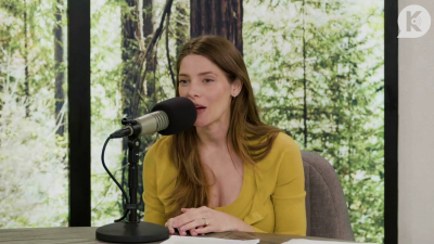 Ashley-Greene-dot-nl_TheTwilightEffect-Aflevering7NewMoonRewatchPart2of3-2612.jpg