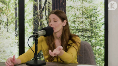 Ashley-Greene-dot-nl_TheTwilightEffect-Aflevering7NewMoonRewatchPart2of3-2755.jpg