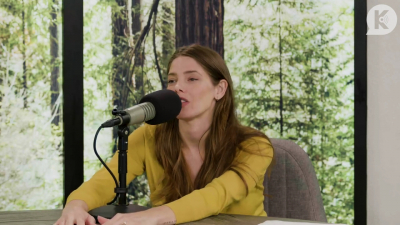 Ashley-Greene-dot-nl_TheTwilightEffect-Aflevering7NewMoonRewatchPart2of3-2799.jpg
