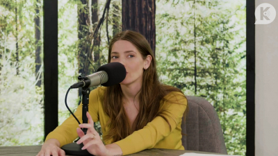 Ashley-Greene-dot-nl_TheTwilightEffect-Aflevering7NewMoonRewatchPart2of3-2806.jpg