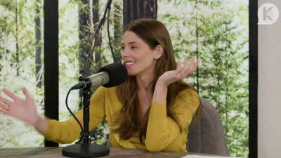 Ashley-Greene-dot-nl_TheTwilightEffect-Aflevering7NewMoonRewatchPart2of3-2862.jpg