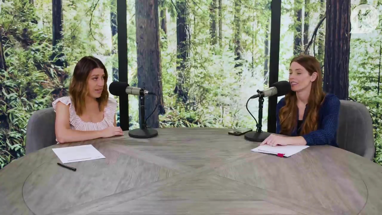 Ashley-Greene-dot-nl_TheTwilightEffectPostcast-Aflevering9NewMoonRewatchPart3of3-0259.jpg Ashley-Greene-dot-nl_TheTwilightEffectPostcast-Aflevering9NewMoonRewatchPart3of3-0259.jpg