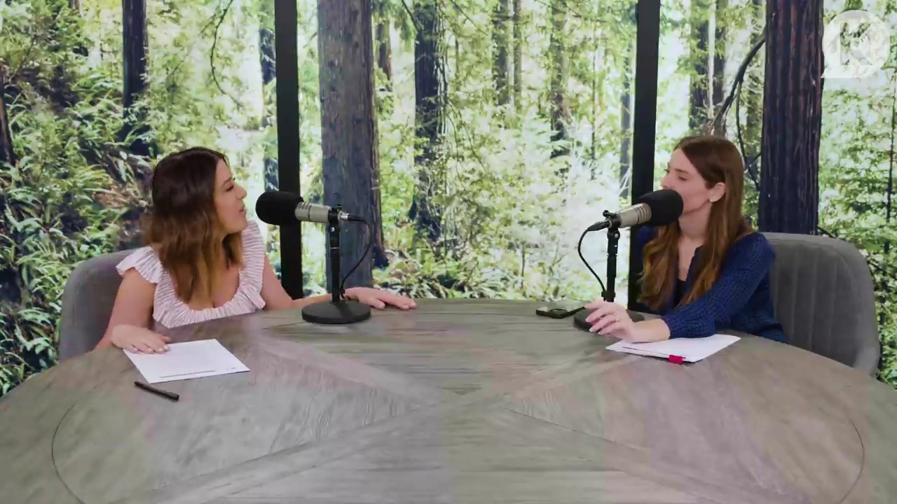 Ashley-Greene-dot-nl_TheTwilightEffectPostcast-Aflevering9NewMoonRewatchPart3of3-0493.jpg Ashley-Greene-dot-nl_TheTwilightEffectPostcast-Aflevering9NewMoonRewatchPart3of3-0493.jpg