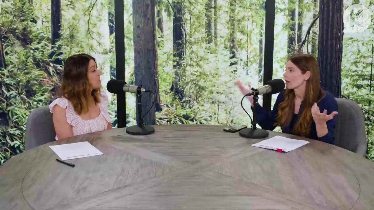 Ashley-Greene-dot-nl_TheTwilightEffectPostcast-Aflevering9NewMoonRewatchPart3of3-0568.jpg Ashley-Greene-dot-nl_TheTwilightEffectPostcast-Aflevering9NewMoonRewatchPart3of3-0568.jpg