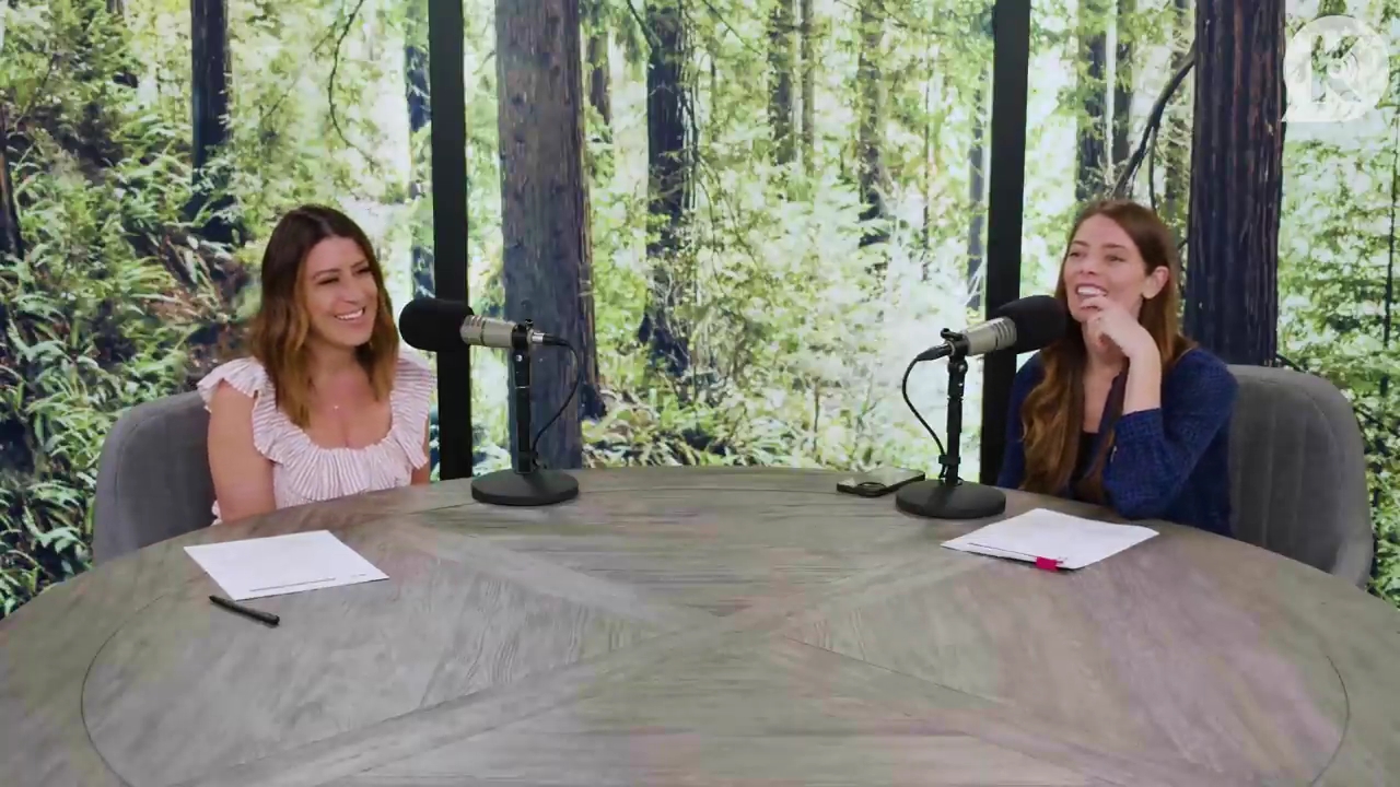 Ashley-Greene-dot-nl_TheTwilightEffectPostcast-Aflevering9NewMoonRewatchPart3of3-0596.jpg Ashley-Greene-dot-nl_TheTwilightEffectPostcast-Aflevering9NewMoonRewatchPart3of3-0596.jpg