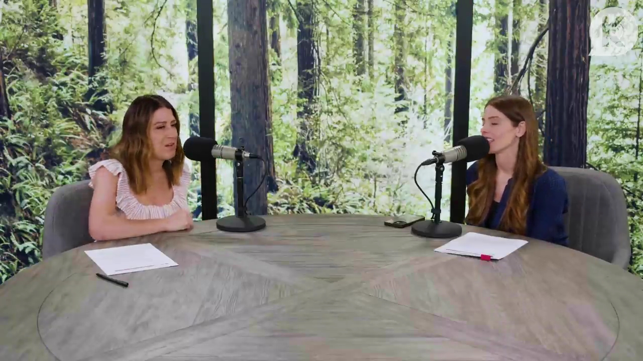 Ashley-Greene-dot-nl_TheTwilightEffectPostcast-Aflevering9NewMoonRewatchPart3of3-0738.jpg Ashley-Greene-dot-nl_TheTwilightEffectPostcast-Aflevering9NewMoonRewatchPart3of3-0738.jpg