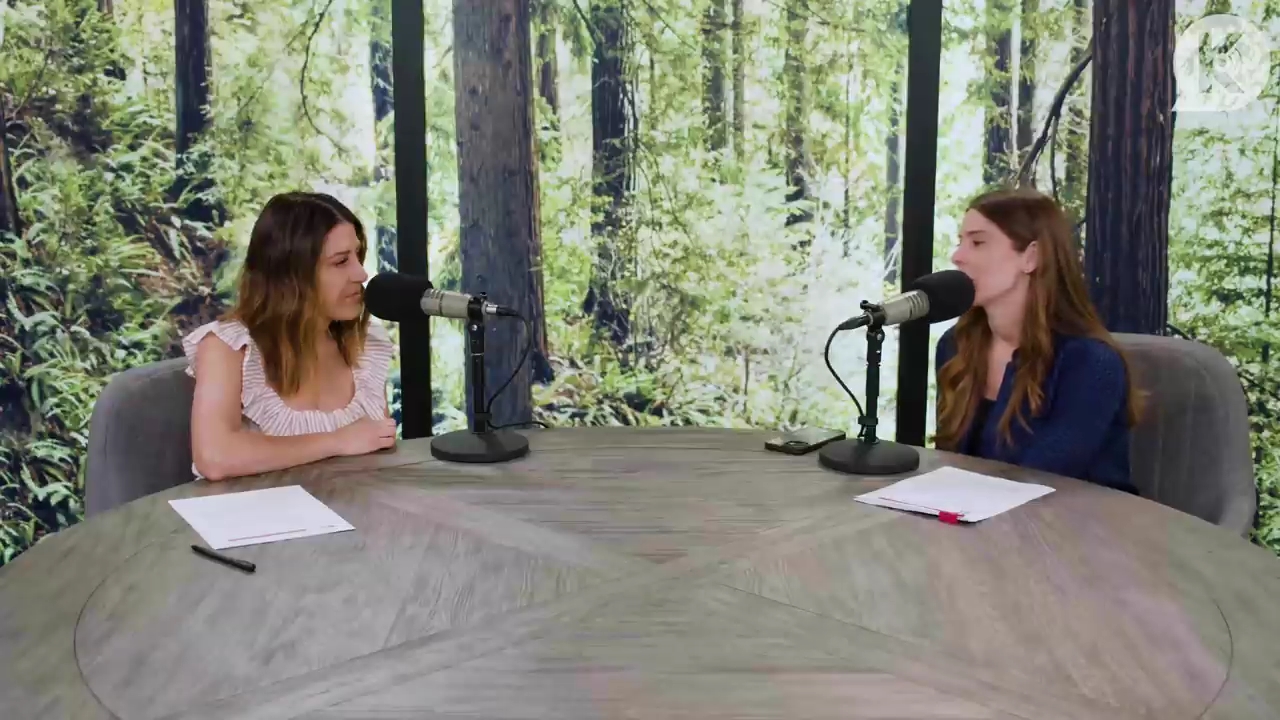 Ashley-Greene-dot-nl_TheTwilightEffectPostcast-Aflevering9NewMoonRewatchPart3of3-1027.jpg Ashley-Greene-dot-nl_TheTwilightEffectPostcast-Aflevering9NewMoonRewatchPart3of3-1027.jpg