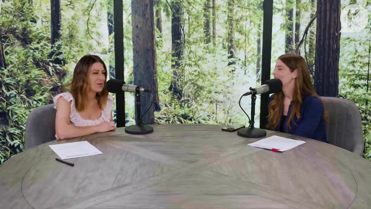 Ashley-Greene-dot-nl_TheTwilightEffectPostcast-Aflevering9NewMoonRewatchPart3of3-1035.jpg Ashley-Greene-dot-nl_TheTwilightEffectPostcast-Aflevering9NewMoonRewatchPart3of3-1035.jpg