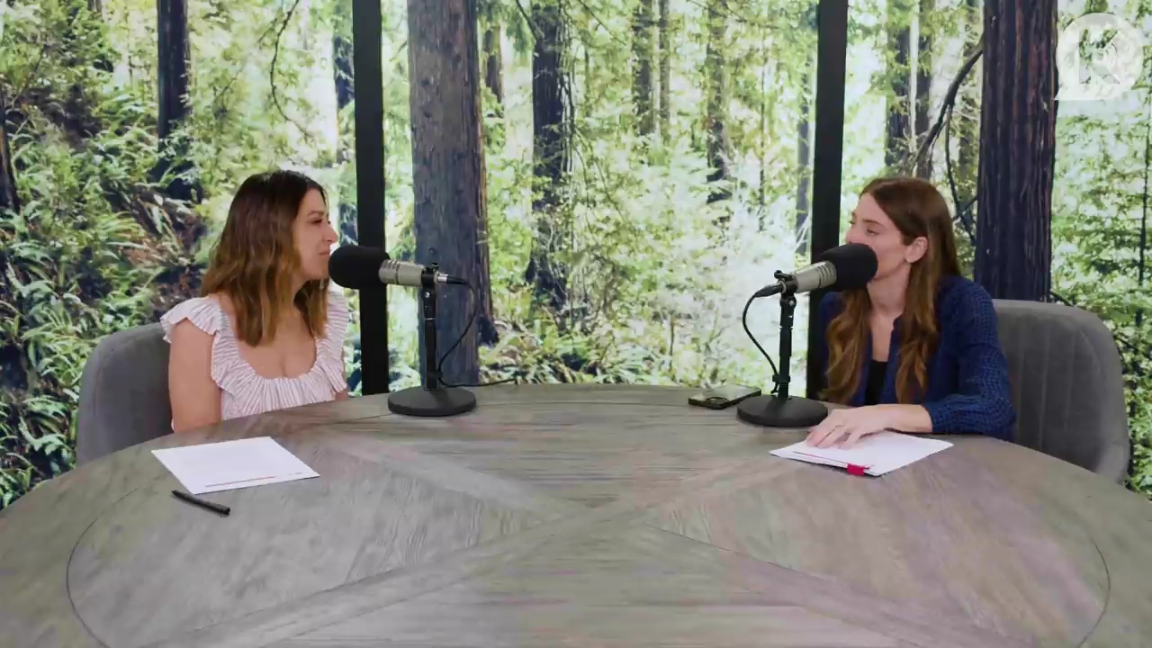 Ashley-Greene-dot-nl_TheTwilightEffectPostcast-Aflevering9NewMoonRewatchPart3of3-1336.jpg Ashley-Greene-dot-nl_TheTwilightEffectPostcast-Aflevering9NewMoonRewatchPart3of3-1336.jpg