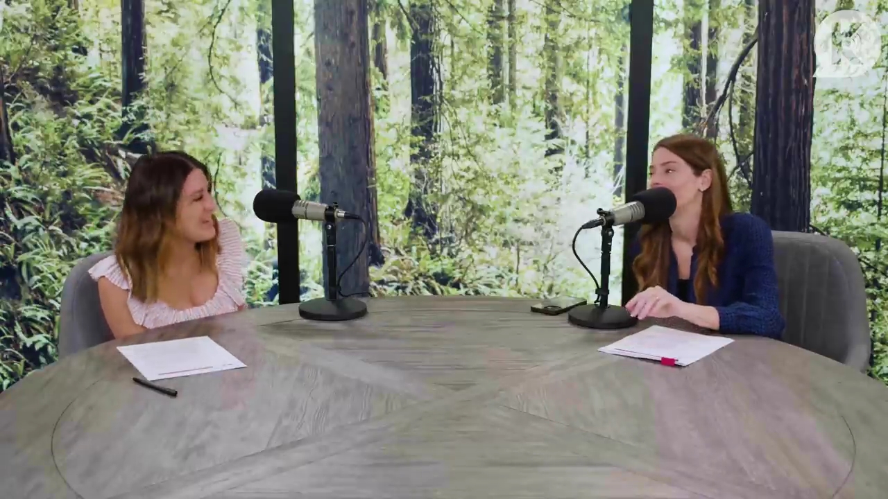 Ashley-Greene-dot-nl_TheTwilightEffectPostcast-Aflevering9NewMoonRewatchPart3of3-1343.jpg Ashley-Greene-dot-nl_TheTwilightEffectPostcast-Aflevering9NewMoonRewatchPart3of3-1343.jpg