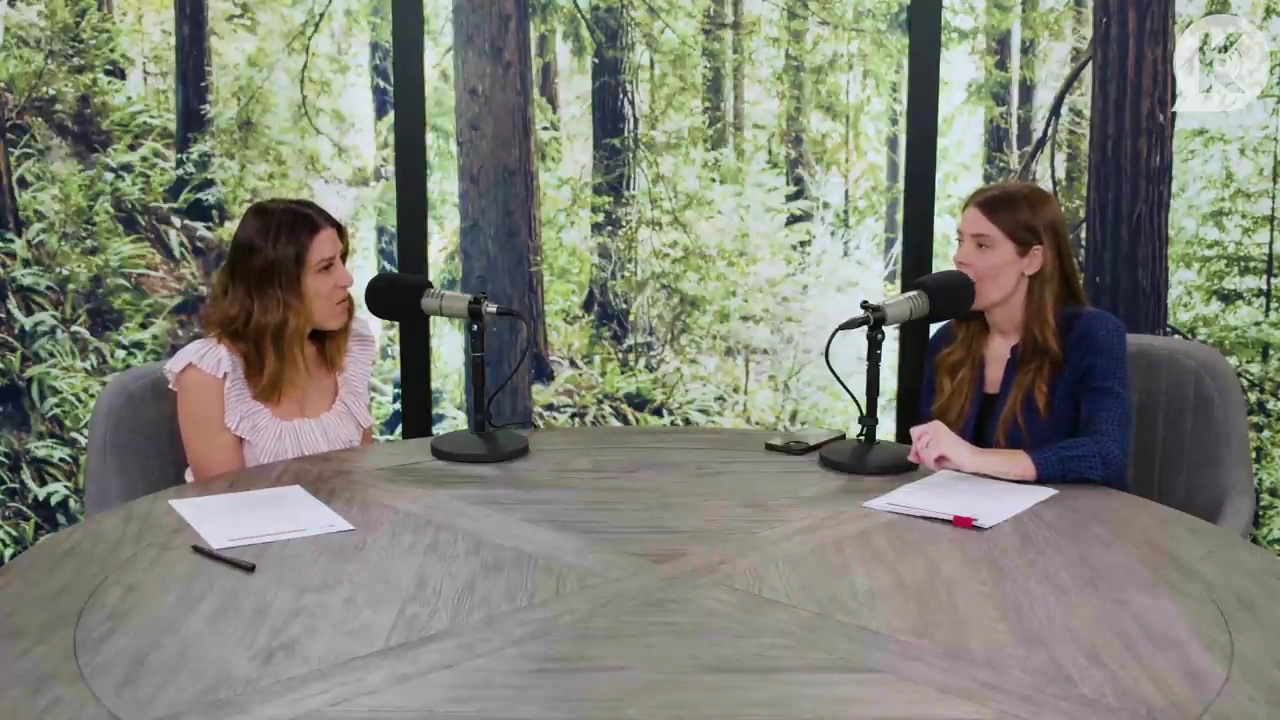 Ashley-Greene-dot-nl_TheTwilightEffectPostcast-Aflevering9NewMoonRewatchPart3of3-1383.jpg Ashley-Greene-dot-nl_TheTwilightEffectPostcast-Aflevering9NewMoonRewatchPart3of3-1383.jpg