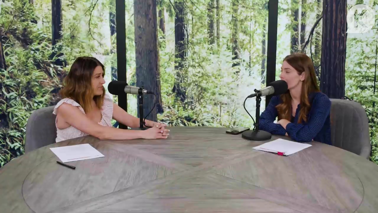 Ashley-Greene-dot-nl_TheTwilightEffectPostcast-Aflevering9NewMoonRewatchPart3of3-1453.jpg Ashley-Greene-dot-nl_TheTwilightEffectPostcast-Aflevering9NewMoonRewatchPart3of3-1453.jpg