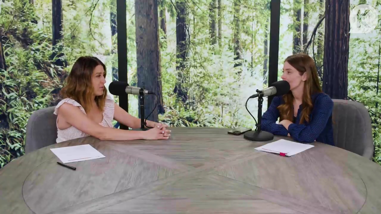 Ashley-Greene-dot-nl_TheTwilightEffectPostcast-Aflevering9NewMoonRewatchPart3of3-1455.jpg Ashley-Greene-dot-nl_TheTwilightEffectPostcast-Aflevering9NewMoonRewatchPart3of3-1455.jpg