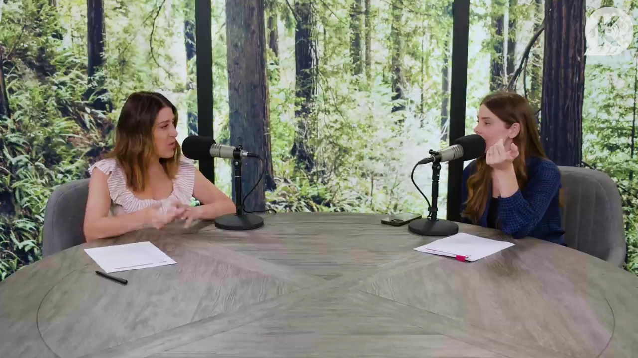 Ashley-Greene-dot-nl_TheTwilightEffectPostcast-Aflevering9NewMoonRewatchPart3of3-1536.jpg Ashley-Greene-dot-nl_TheTwilightEffectPostcast-Aflevering9NewMoonRewatchPart3of3-1536.jpg