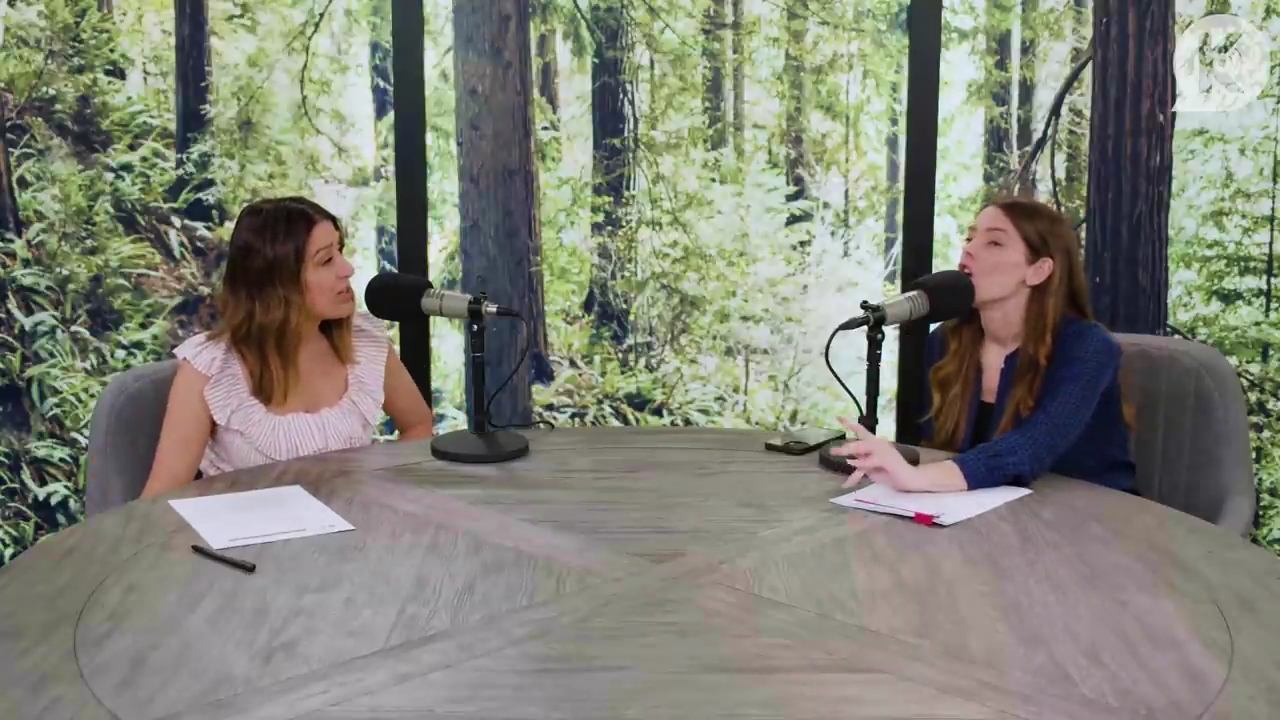 Ashley-Greene-dot-nl_TheTwilightEffectPostcast-Aflevering9NewMoonRewatchPart3of3-1540.jpg Ashley-Greene-dot-nl_TheTwilightEffectPostcast-Aflevering9NewMoonRewatchPart3of3-1540.jpg