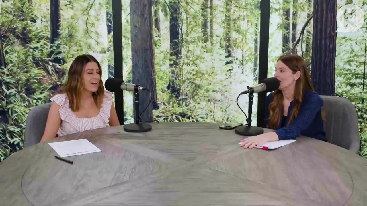 Ashley-Greene-dot-nl_TheTwilightEffectPostcast-Aflevering9NewMoonRewatchPart3of3-1543.jpg Ashley-Greene-dot-nl_TheTwilightEffectPostcast-Aflevering9NewMoonRewatchPart3of3-1543.jpg