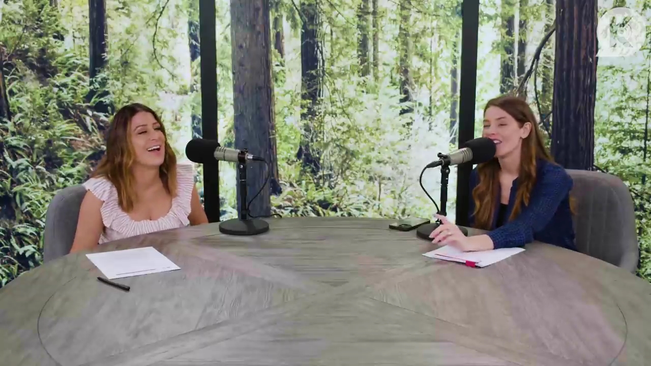 Ashley-Greene-dot-nl_TheTwilightEffectPostcast-Aflevering9NewMoonRewatchPart3of3-1544.jpg Ashley-Greene-dot-nl_TheTwilightEffectPostcast-Aflevering9NewMoonRewatchPart3of3-1544.jpg