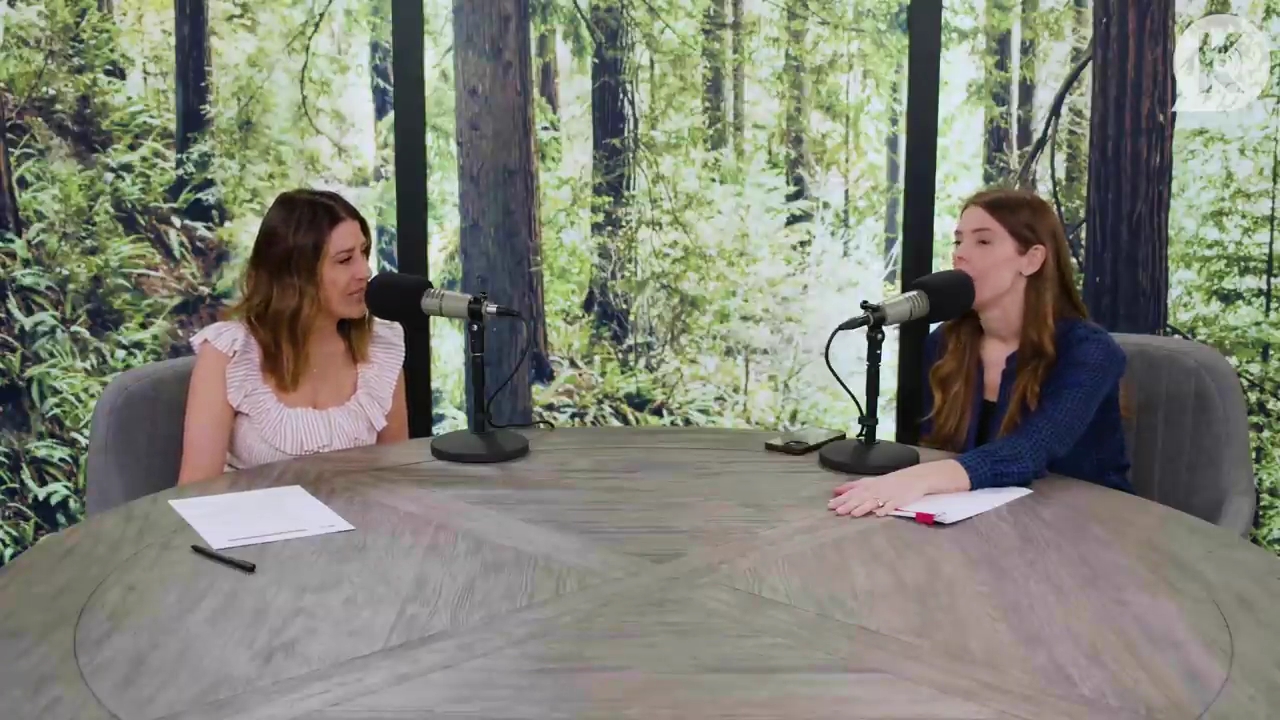 Ashley-Greene-dot-nl_TheTwilightEffectPostcast-Aflevering9NewMoonRewatchPart3of3-1554.jpg Ashley-Greene-dot-nl_TheTwilightEffectPostcast-Aflevering9NewMoonRewatchPart3of3-1554.jpg