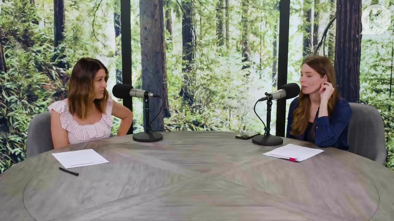 Ashley-Greene-dot-nl_TheTwilightEffectPostcast-Aflevering9NewMoonRewatchPart3of3-1759.jpg Ashley-Greene-dot-nl_TheTwilightEffectPostcast-Aflevering9NewMoonRewatchPart3of3-1759.jpg