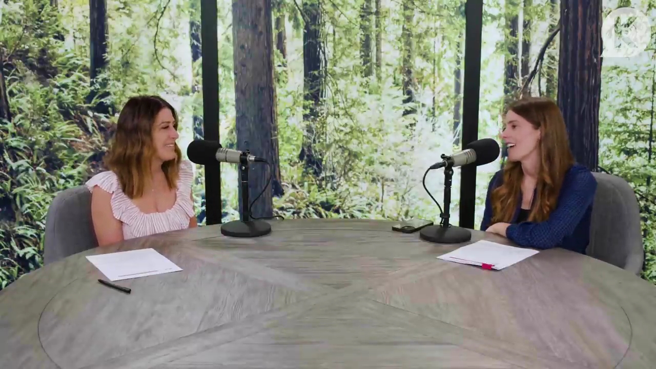 Ashley-Greene-dot-nl_TheTwilightEffectPostcast-Aflevering9NewMoonRewatchPart3of3-1913.jpg Ashley-Greene-dot-nl_TheTwilightEffectPostcast-Aflevering9NewMoonRewatchPart3of3-1913.jpg