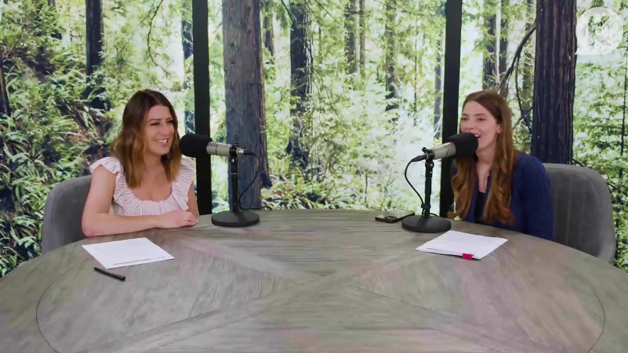 Ashley-Greene-dot-nl_TheTwilightEffectPostcast-Aflevering9NewMoonRewatchPart3of3-2039.jpg Ashley-Greene-dot-nl_TheTwilightEffectPostcast-Aflevering9NewMoonRewatchPart3of3-2039.jpg