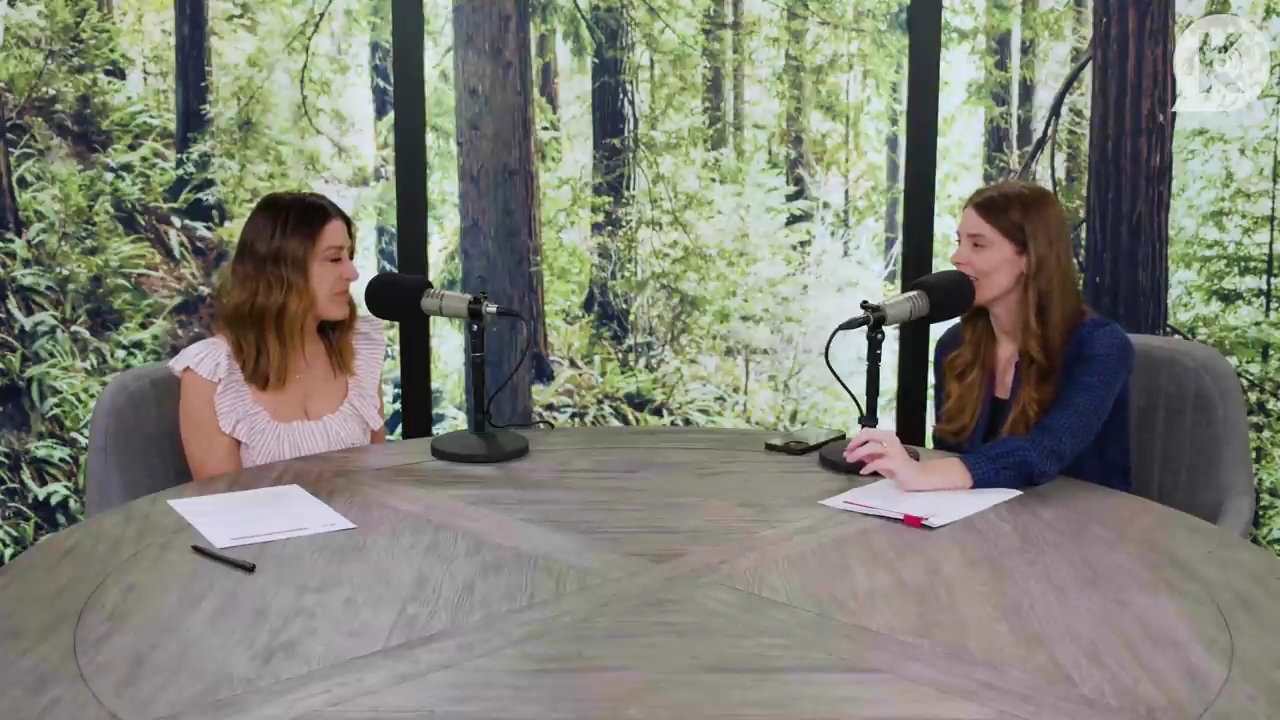 Ashley-Greene-dot-nl_TheTwilightEffectPostcast-Aflevering9NewMoonRewatchPart3of3-2085.jpg Ashley-Greene-dot-nl_TheTwilightEffectPostcast-Aflevering9NewMoonRewatchPart3of3-2085.jpg