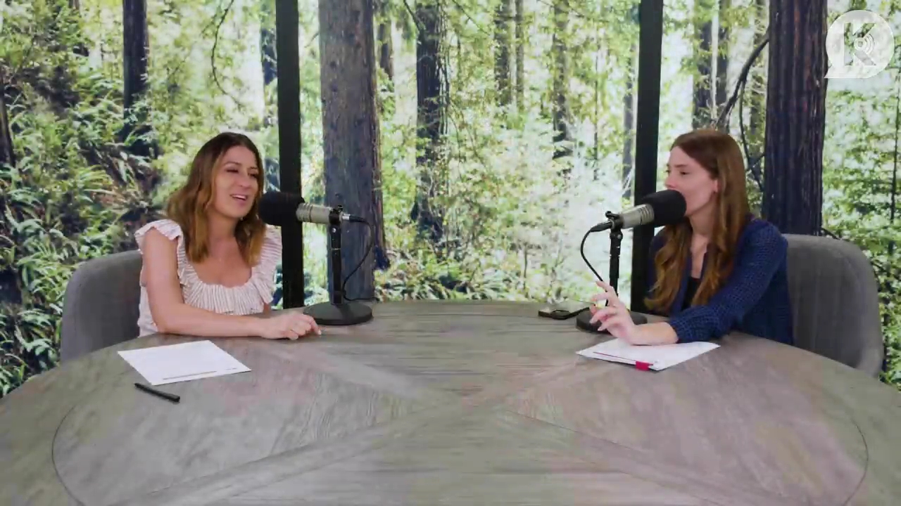 Ashley-Greene-dot-nl_TheTwilightEffectPostcast-Aflevering9NewMoonRewatchPart3of3-2147.jpg Ashley-Greene-dot-nl_TheTwilightEffectPostcast-Aflevering9NewMoonRewatchPart3of3-2147.jpg