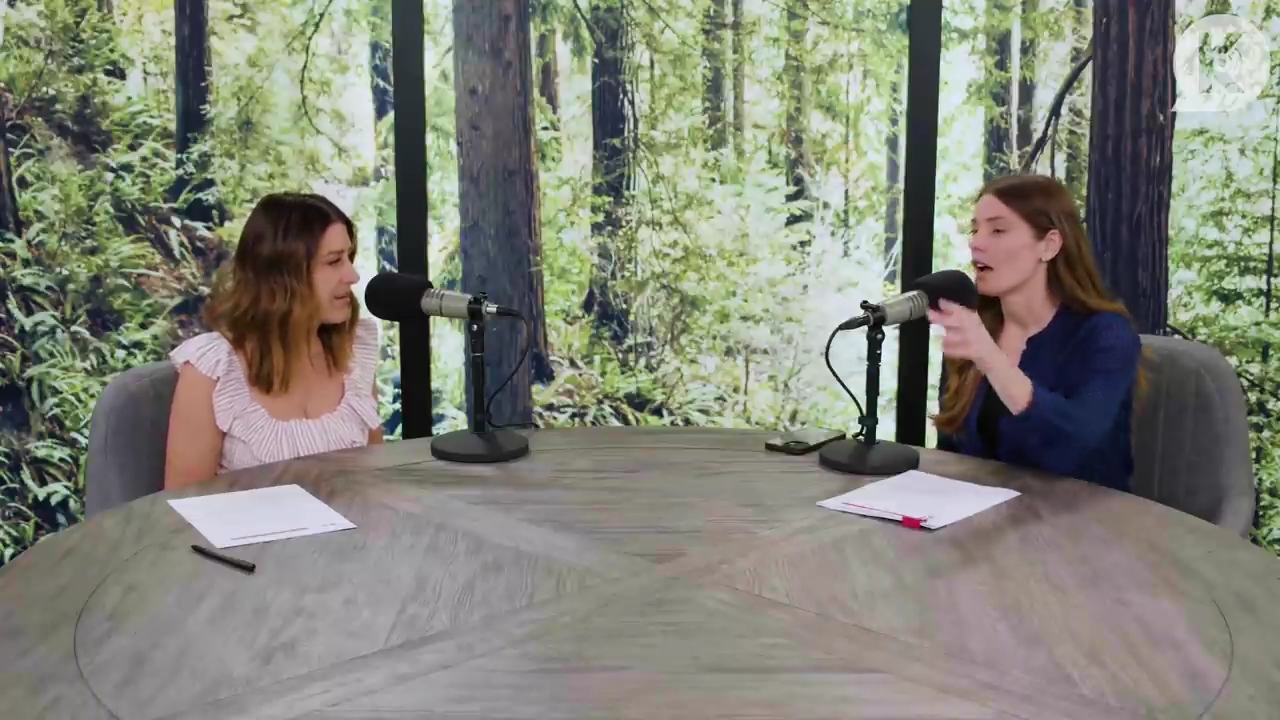 Ashley-Greene-dot-nl_TheTwilightEffectPostcast-Aflevering9NewMoonRewatchPart3of3-2248.jpg Ashley-Greene-dot-nl_TheTwilightEffectPostcast-Aflevering9NewMoonRewatchPart3of3-2248.jpg