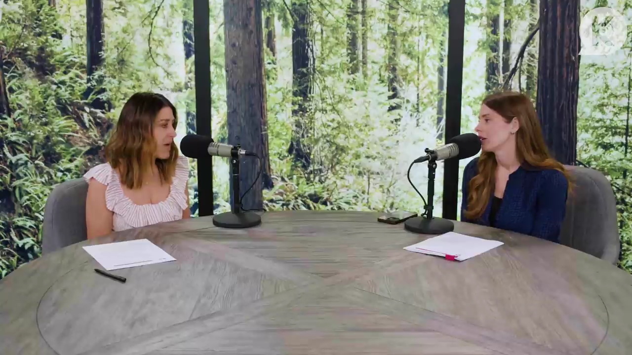 Ashley-Greene-dot-nl_TheTwilightEffectPostcast-Aflevering9NewMoonRewatchPart3of3-2288.jpg Ashley-Greene-dot-nl_TheTwilightEffectPostcast-Aflevering9NewMoonRewatchPart3of3-2288.jpg