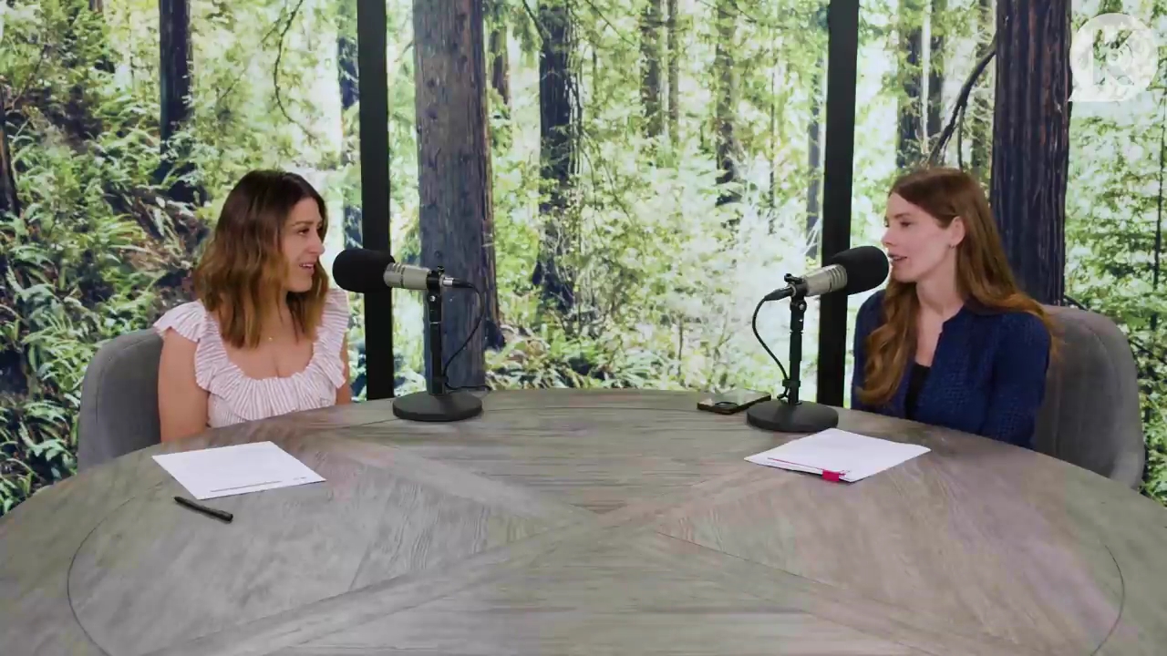 Ashley-Greene-dot-nl_TheTwilightEffectPostcast-Aflevering9NewMoonRewatchPart3of3-2290.jpg Ashley-Greene-dot-nl_TheTwilightEffectPostcast-Aflevering9NewMoonRewatchPart3of3-2290.jpg