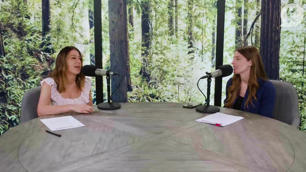 Ashley-Greene-dot-nl_TheTwilightEffectPostcast-Aflevering9NewMoonRewatchPart3of3-2469.jpg Ashley-Greene-dot-nl_TheTwilightEffectPostcast-Aflevering9NewMoonRewatchPart3of3-2469.jpg