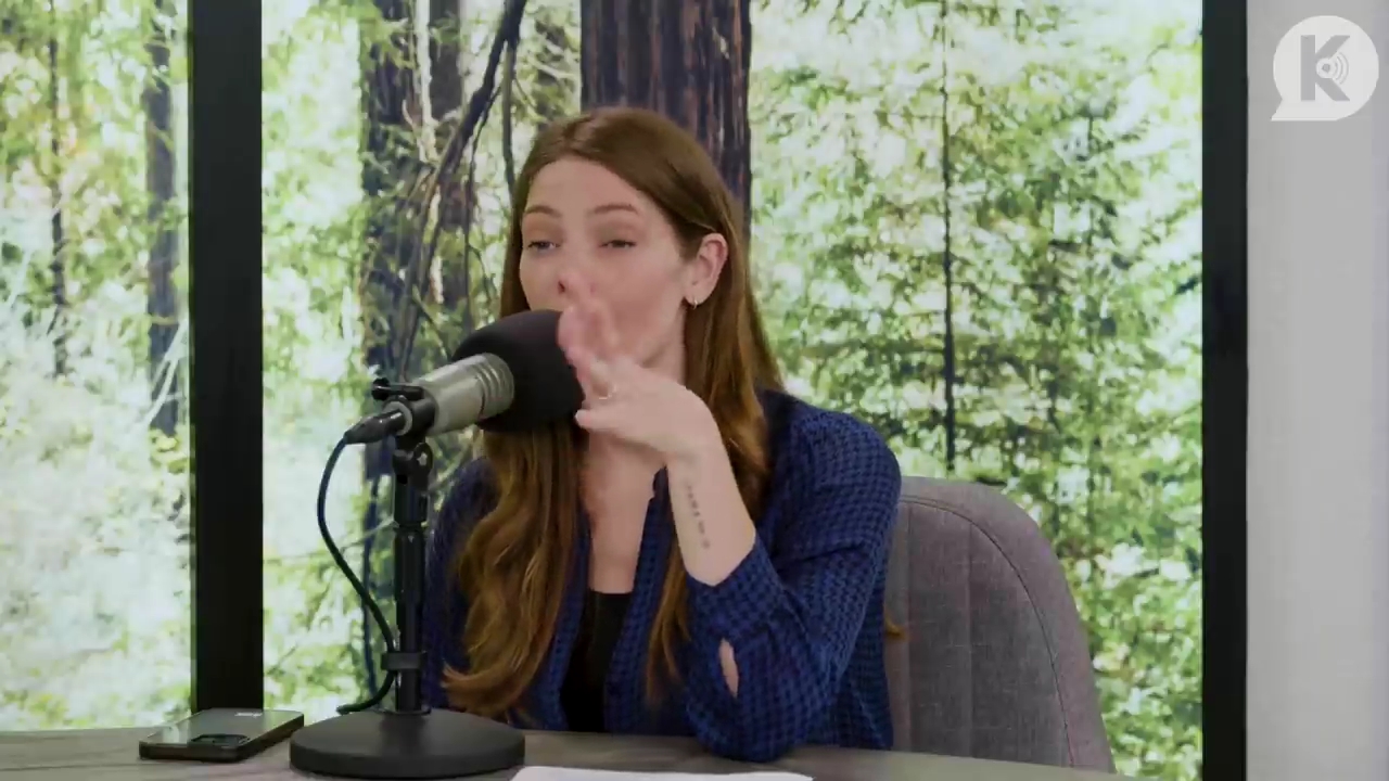 Ashley-Greene-dot-nl_TheTwilightEffectPostcast-Aflevering9NewMoonRewatchPart3of3-2688.jpg Ashley-Greene-dot-nl_TheTwilightEffectPostcast-Aflevering9NewMoonRewatchPart3of3-2688.jpg