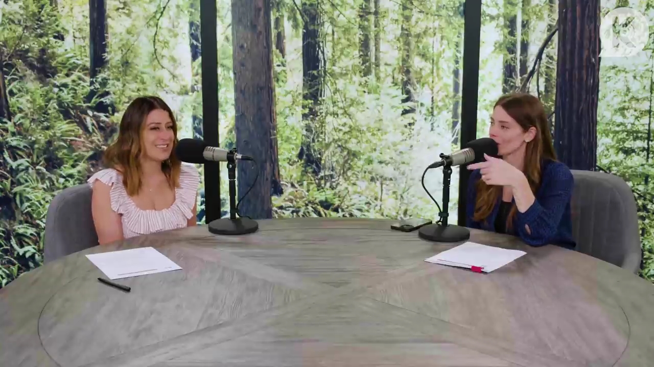 Ashley-Greene-dot-nl_TheTwilightEffectPostcast-Aflevering9NewMoonRewatchPart3of3-2784.jpg Ashley-Greene-dot-nl_TheTwilightEffectPostcast-Aflevering9NewMoonRewatchPart3of3-2784.jpg