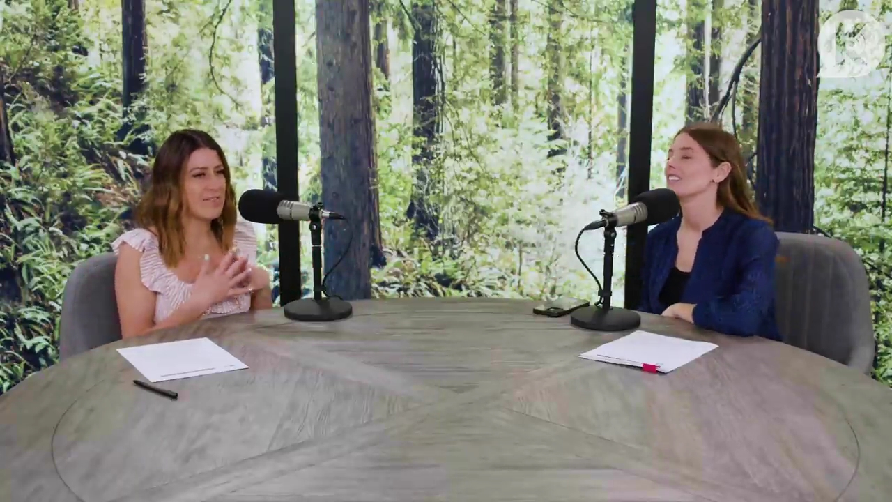 Ashley-Greene-dot-nl_TheTwilightEffectPostcast-Aflevering9NewMoonRewatchPart3of3-2793.jpg Ashley-Greene-dot-nl_TheTwilightEffectPostcast-Aflevering9NewMoonRewatchPart3of3-2793.jpg