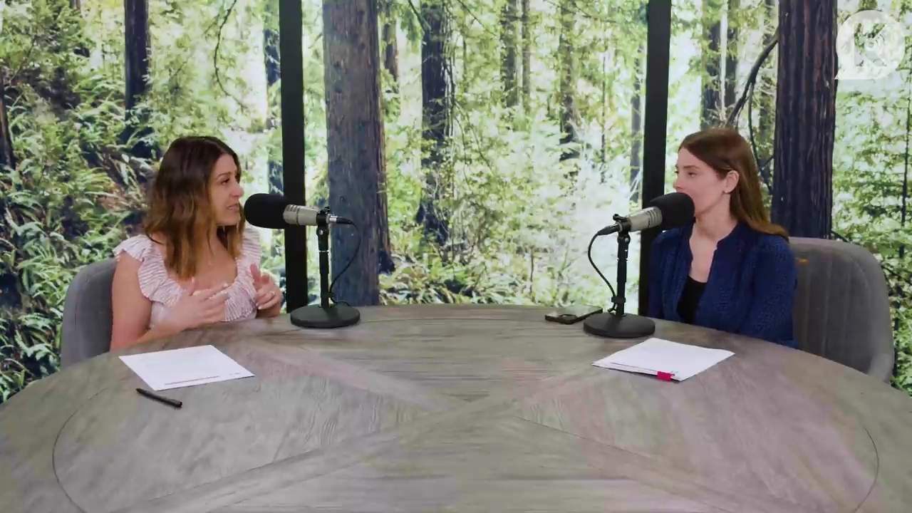 Ashley-Greene-dot-nl_TheTwilightEffectPostcast-Aflevering9NewMoonRewatchPart3of3-2802.jpg Ashley-Greene-dot-nl_TheTwilightEffectPostcast-Aflevering9NewMoonRewatchPart3of3-2802.jpg