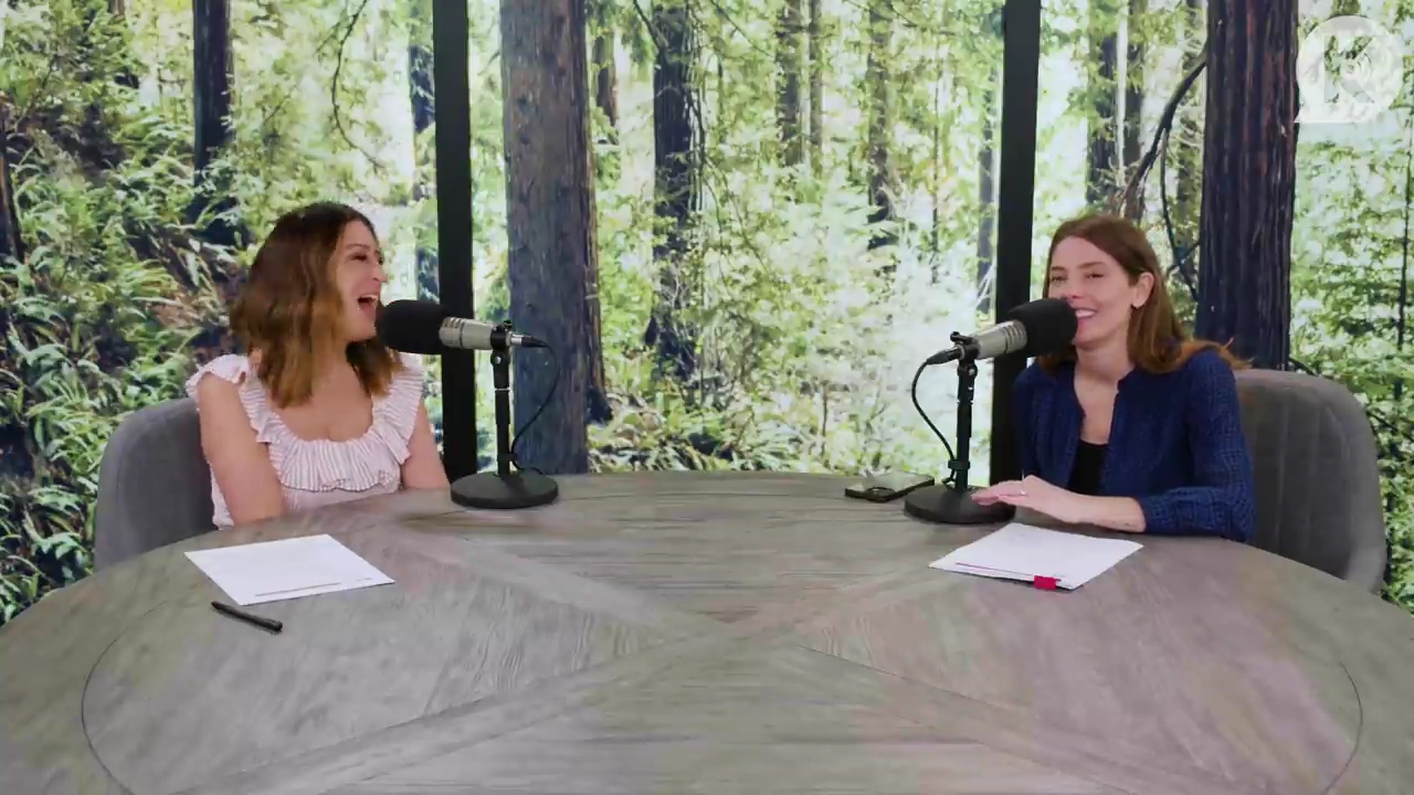 Ashley-Greene-dot-nl_TheTwilightEffectPostcast-Aflevering9NewMoonRewatchPart3of3-2876.jpg Ashley-Greene-dot-nl_TheTwilightEffectPostcast-Aflevering9NewMoonRewatchPart3of3-2876.jpg