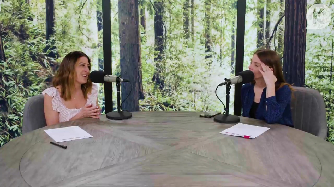 Ashley-Greene-dot-nl_TheTwilightEffectPostcast-Aflevering9NewMoonRewatchPart3of3-2884.jpg Ashley-Greene-dot-nl_TheTwilightEffectPostcast-Aflevering9NewMoonRewatchPart3of3-2884.jpg