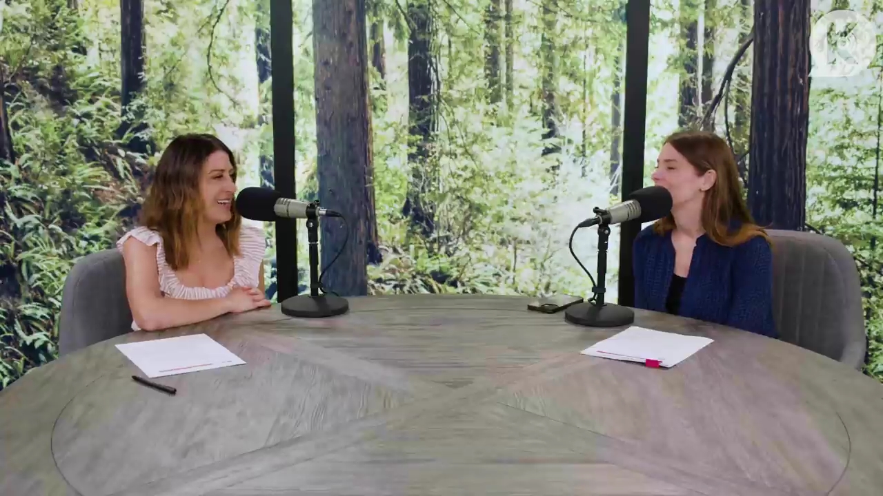 Ashley-Greene-dot-nl_TheTwilightEffectPostcast-Aflevering9NewMoonRewatchPart3of3-2924.jpg Ashley-Greene-dot-nl_TheTwilightEffectPostcast-Aflevering9NewMoonRewatchPart3of3-2924.jpg