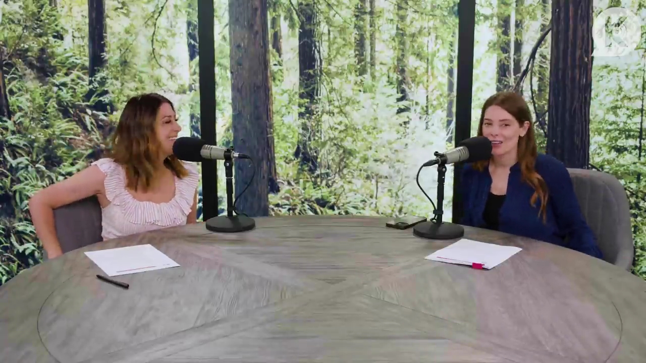 Ashley-Greene-dot-nl_TheTwilightEffectPostcast-Aflevering9NewMoonRewatchPart3of3-2928.jpg Ashley-Greene-dot-nl_TheTwilightEffectPostcast-Aflevering9NewMoonRewatchPart3of3-2928.jpg