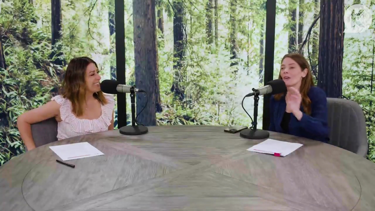 Ashley-Greene-dot-nl_TheTwilightEffectPostcast-Aflevering9NewMoonRewatchPart3of3-2930.jpg Ashley-Greene-dot-nl_TheTwilightEffectPostcast-Aflevering9NewMoonRewatchPart3of3-2930.jpg