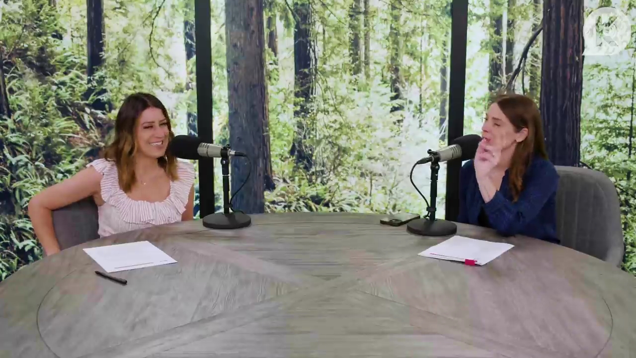 Ashley-Greene-dot-nl_TheTwilightEffectPostcast-Aflevering9NewMoonRewatchPart3of3-2931.jpg Ashley-Greene-dot-nl_TheTwilightEffectPostcast-Aflevering9NewMoonRewatchPart3of3-2931.jpg