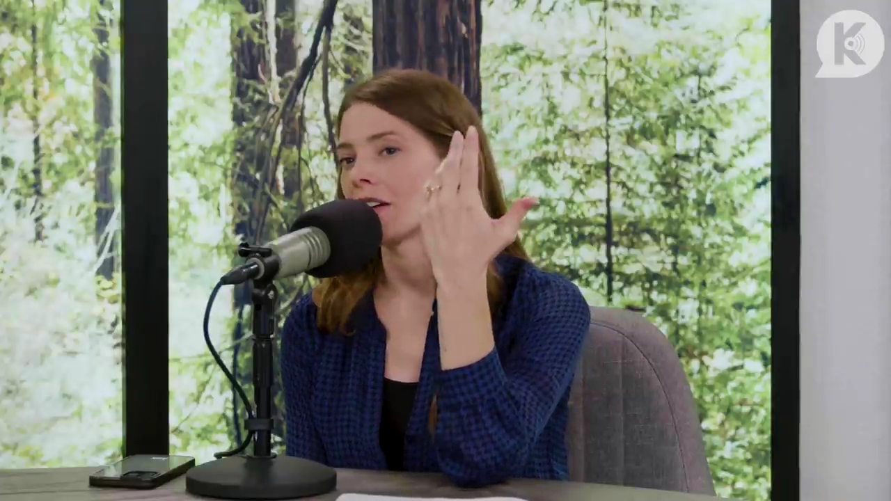 Ashley-Greene-dot-nl_TheTwilightEffectPostcast-Aflevering9NewMoonRewatchPart3of3-2970.jpg Ashley-Greene-dot-nl_TheTwilightEffectPostcast-Aflevering9NewMoonRewatchPart3of3-2970.jpg