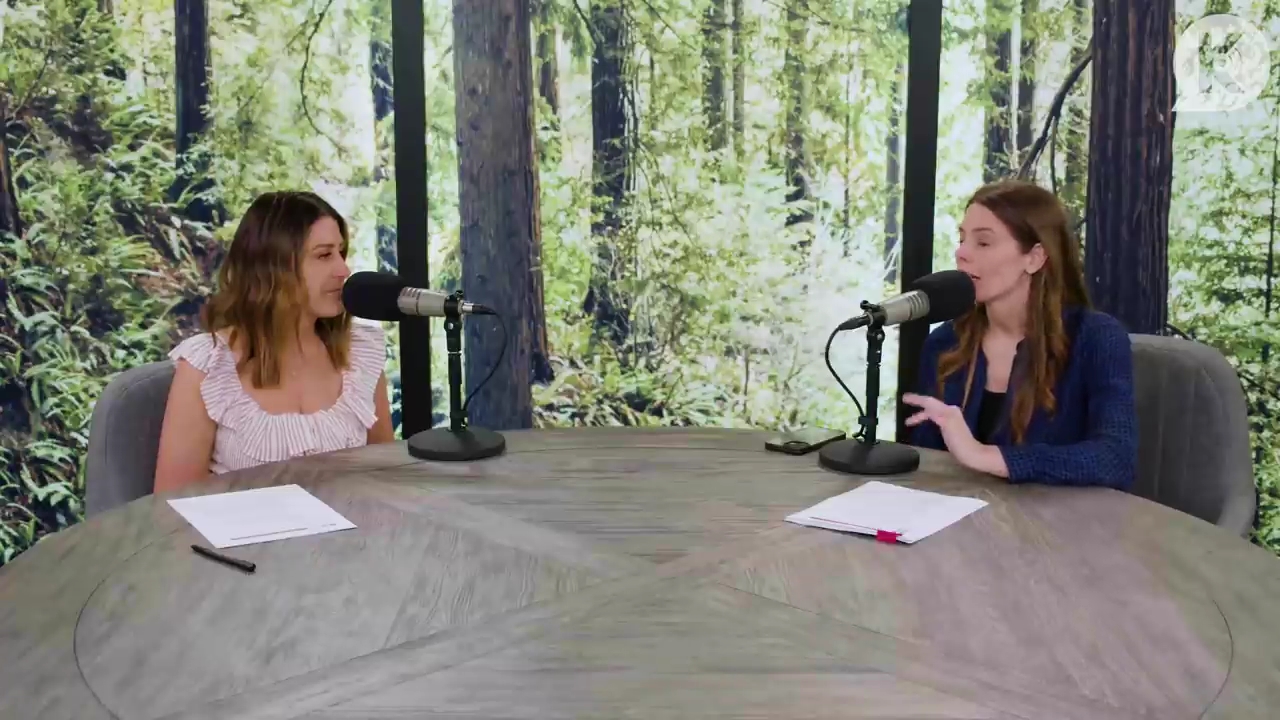 Ashley-Greene-dot-nl_TheTwilightEffectPostcast-Aflevering9NewMoonRewatchPart3of3-3318.jpg Ashley-Greene-dot-nl_TheTwilightEffectPostcast-Aflevering9NewMoonRewatchPart3of3-3318.jpg