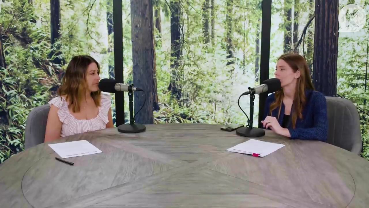 Ashley-Greene-dot-nl_TheTwilightEffectPostcast-Aflevering9NewMoonRewatchPart3of3-3322.jpg Ashley-Greene-dot-nl_TheTwilightEffectPostcast-Aflevering9NewMoonRewatchPart3of3-3322.jpg