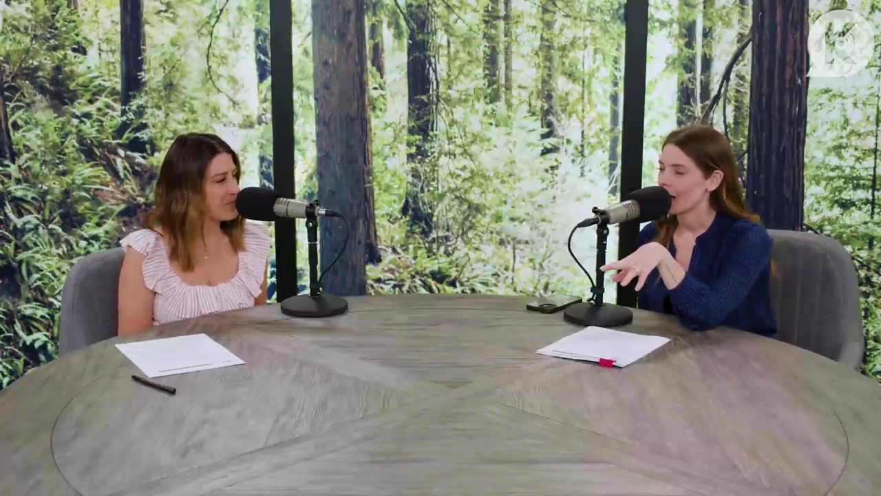 Ashley-Greene-dot-nl_TheTwilightEffectPostcast-Aflevering9NewMoonRewatchPart3of3-3409.jpg Ashley-Greene-dot-nl_TheTwilightEffectPostcast-Aflevering9NewMoonRewatchPart3of3-3409.jpg